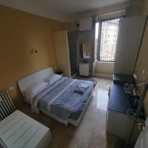 Emmy Hotel
